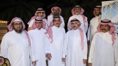 Photo of مجموعة أصدقاء المطر بمحافظة شقراء  يكرمون زملاءهم المتقاعدين عن العمل